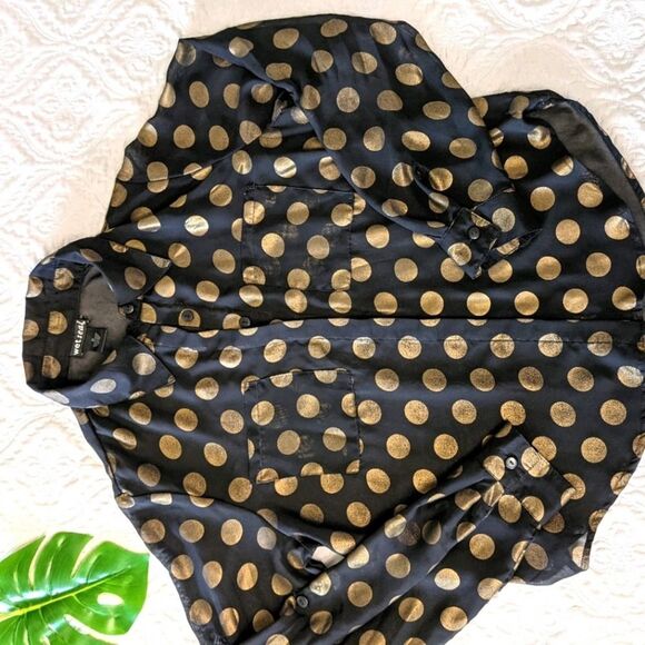 Gold Metallic Semi Sheer Top Size M - Picture 3 of 7